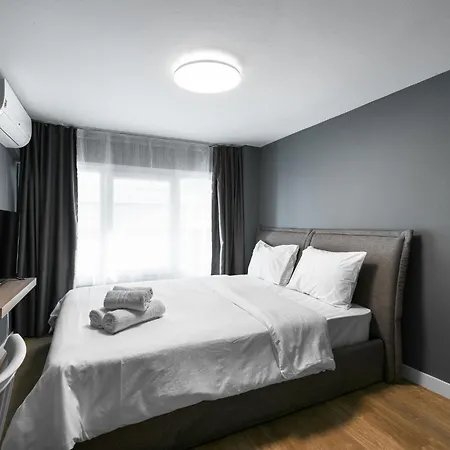 Denizen Boutique Apartments, Nilie Hospitality Mgmt