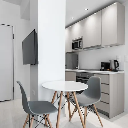 Denizen Boutique Apartments, Nilie Hospitality Mgmt