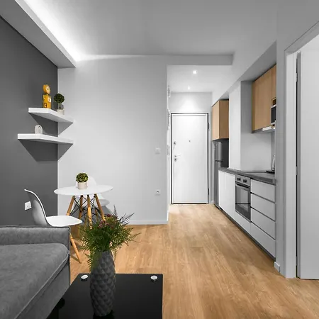 Denizen Boutique Apartments, Nilie Hospitality Mgmt *