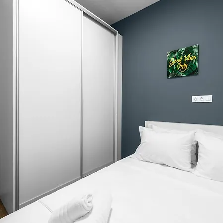 Denizen Boutique Apartments, Nilie Hospitality Mgmt
