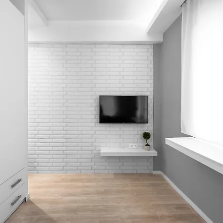 Denizen Boutique Apartments, Nilie Hospitality Mgmt *