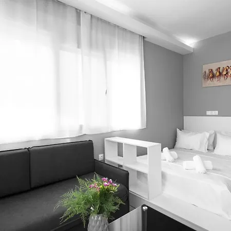 Denizen Boutique Apartments, Nilie Hospitality Mgmt Apartament Saloniki
