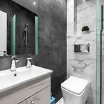 Denizen Boutique Apartments, Nilie Hospitality Mgmt Apartmán
